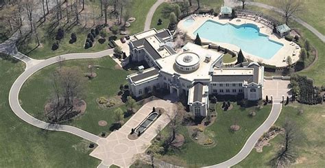 109 Room Holyfield Mansion Bought By Rapper Rick Ross | Mansions, Rick ...