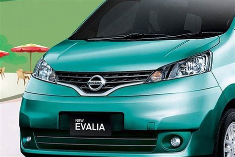 Gambar Nissan Evalia | Cek Interior, Eksterior & Warna | Zigwheels