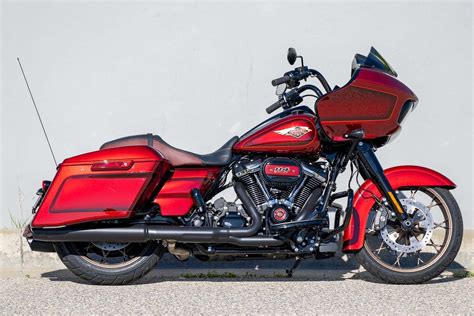 2023 Harley-Davidson Highway Glide Particular Evaluate [120th Edition ...