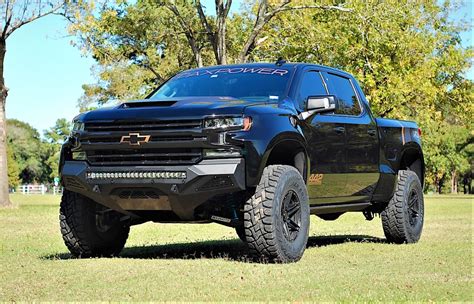 Video: Chevy vs Ford vs Ram - If GM Built a Raptor and TRX Fighter ...