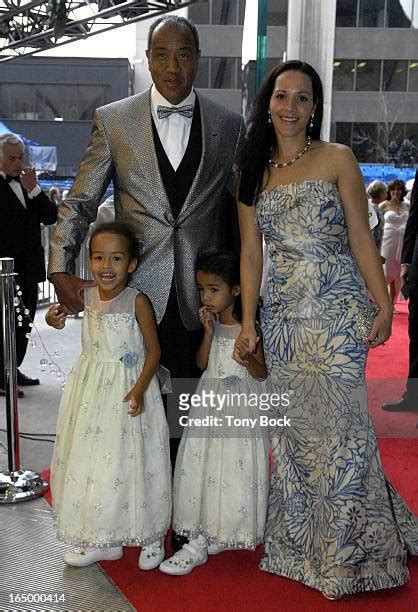 Michael Lee Chen Crystal Photos and Premium High Res Pictures - Getty ...