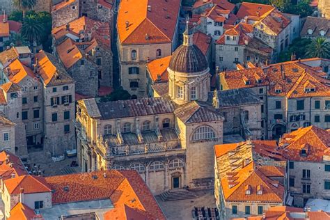 Dubrovnik old town — Stock Photo © dbajurin #18411105