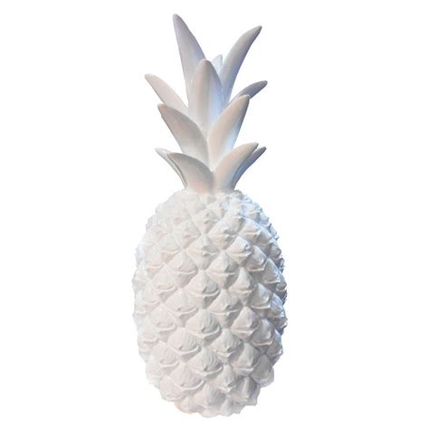 White polyresin pineapple | hardtofind. | Mantelpiece decor, Pineapple ...