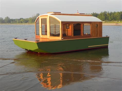 DIANNE'S ROSE Shanty/Camp/Houseboat, see RoyDesignThat.com | Boat ...