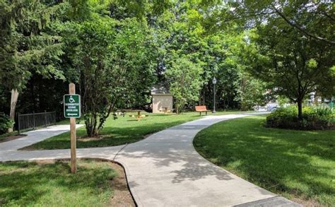 The Manchester Riverwalk Is A Magical Riverside Path in Vermont