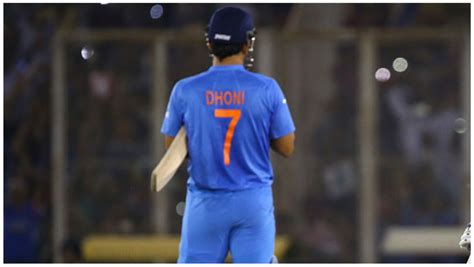 ms dhoni wears number 7 jersey based on his birth date seven july why ...