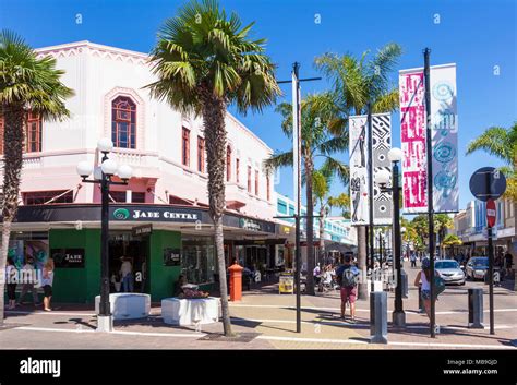 new zealand napier new zealand the art deco architecture of Napier town ...