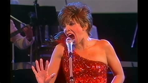 Shirley Bassey - "I Who Have Nothing" (Berlin Concert 1987) [A.I ...