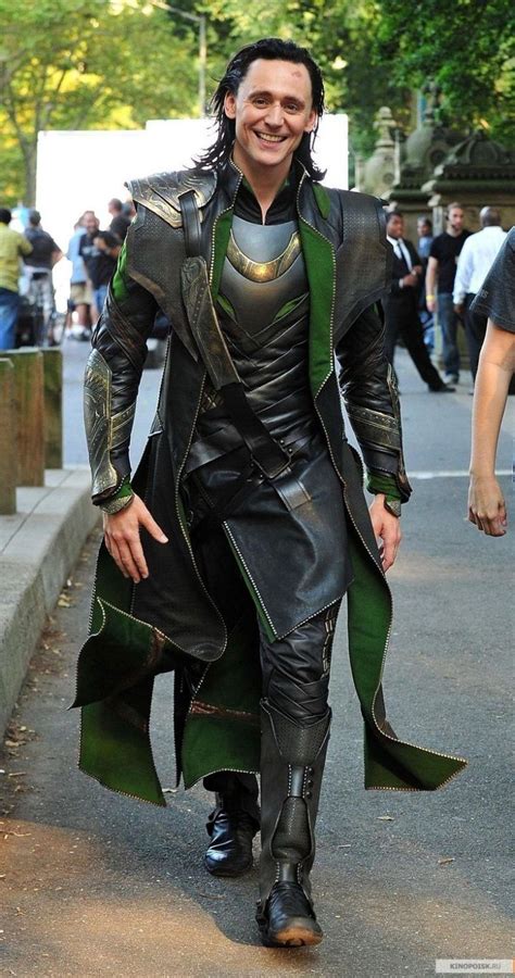 Tom Hiddleston Loki ♥ - Goo Wesh Goo | Loki costume, Tom hiddleston ...