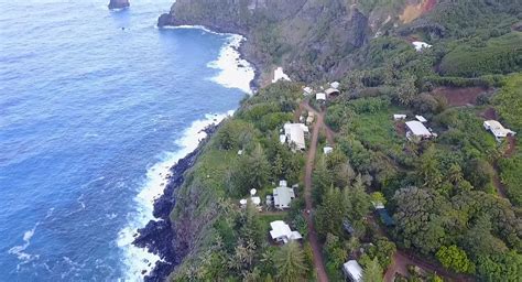 Pitcairn island, Adamstown - how they get internet access? - muszak.eu