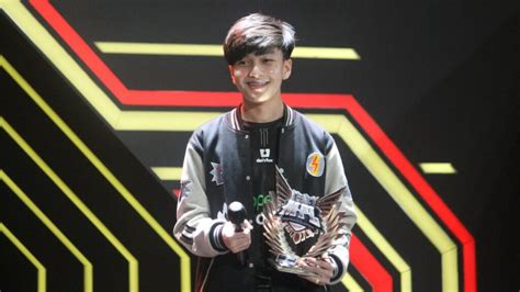 Cerita ONIC Kairi soal tangisan juara MPL ID S10 | ONE Esports Indonesia