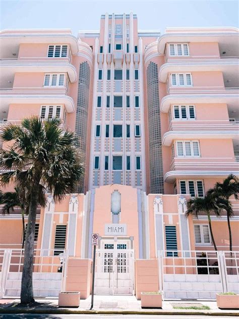 Miami Building, built during the 1930's in art-deco style, designed by ...