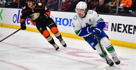 Canucks' Hughes is doing things that few defencemen have done before ...