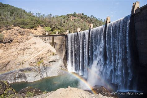 Hiking to the Lake Clementine Dam & Foresthill Bridge in Auburn ...