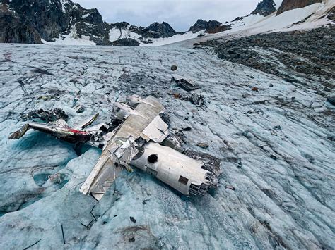 Hiking Bomber Glacier | ALASKA.ORG