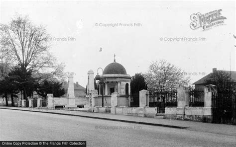 Photo of Kempston, Bedfordshire And Hertfordshire Regiment War Memorial ...