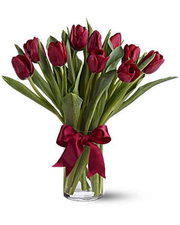 Symbolic Meaning of the Tulip | Teleflora