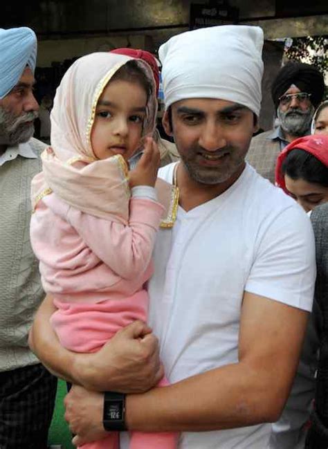 Gautam Gambhir with his daughter Aazeen Gambhir at Golden Temple