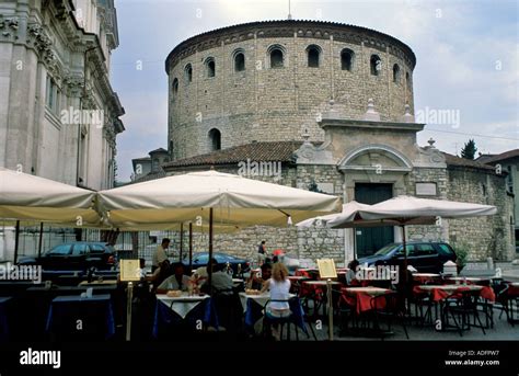 Old cathedral Brescia Lombardy Italy Stock Photo - Alamy