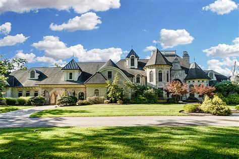 This Opulent Limestone Estate in Indian Hill Just Hit the Market for $3 ...