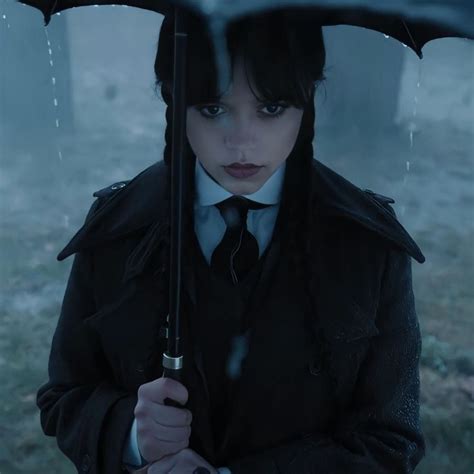 Wednesday Addams | Wednesday addams, Jenna ortega, Addams family wednesday