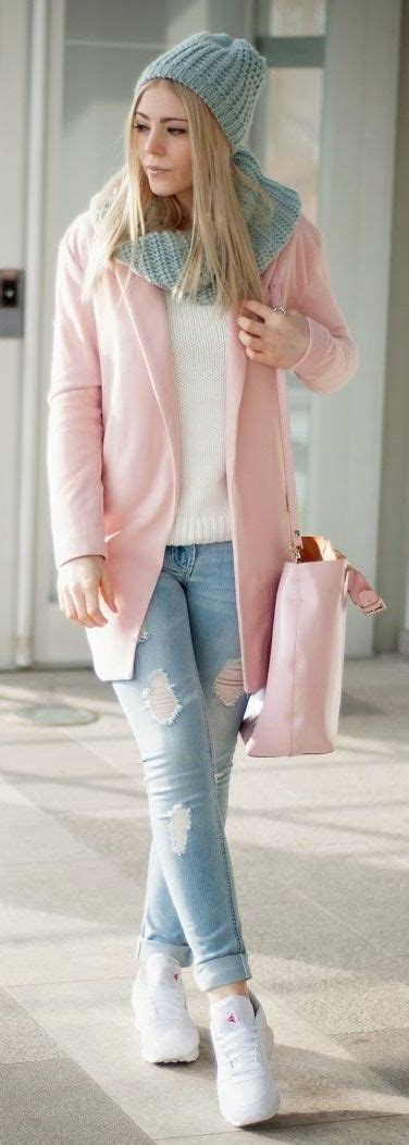 How To Wear Pastel Colors: Outfit Ideas For Fall 2023 - LadyFashioniser.com