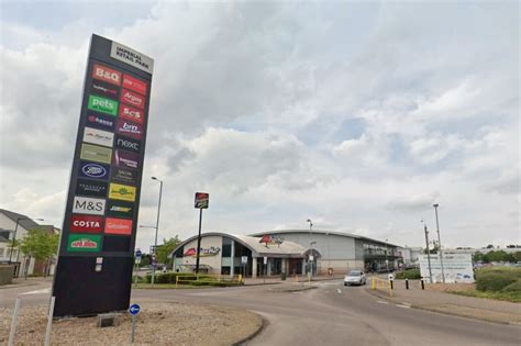 Shoppers hit by ‘ridiculous’ £100 parking fines at Bristol retail park