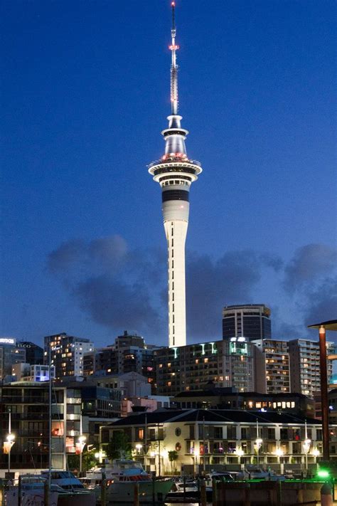 Sky Tower, Auckland, New Zealand (328m) | Auckland new zealand ...