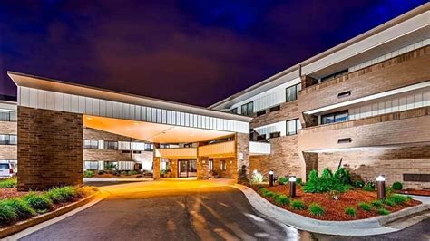 Best Western Warren Hotel, Michigan - Around Me - HotelTonight