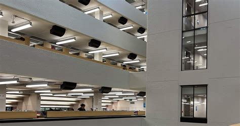 Leeds Uni library to provide a 'space for online lectures'