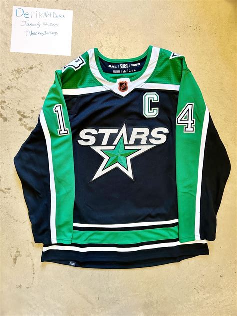 Clearing out some Reverse Retros : r/hockeyjerseys