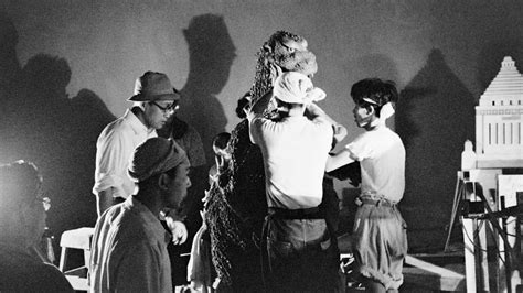 Gojira 1954 Behind the Scenes – Becoming Godzilla