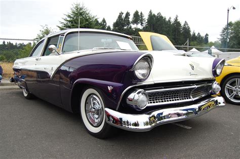 1955 Ford Crown Victoria