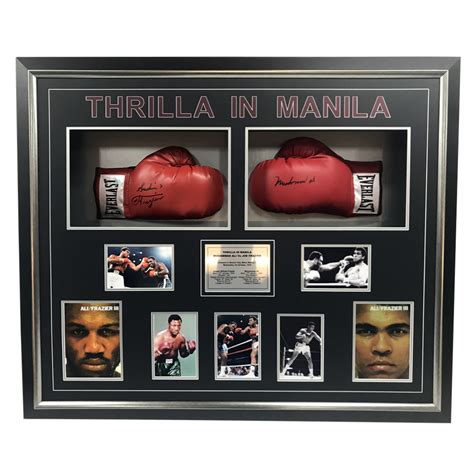 √ Value Of Muhammad Ali Signed Boxing Glove