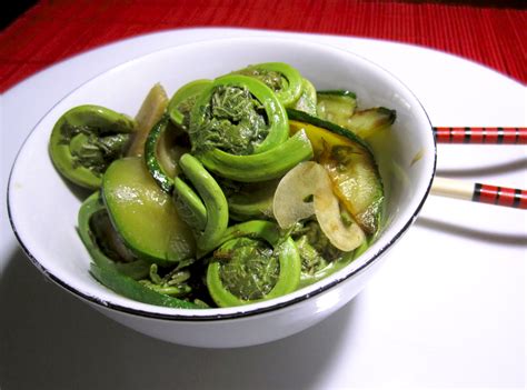 Fiddlehead Fern Salad Recipe | RecipeStudio