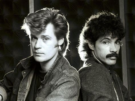 Daryl Hall files lawsuit against John Oates, but no one knows why