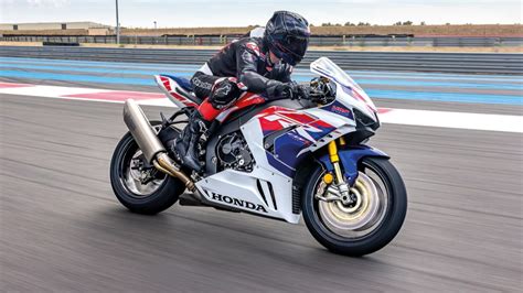 2023 Honda CBR1000RR-R Fireblade SP | Motosiklet Sitesi