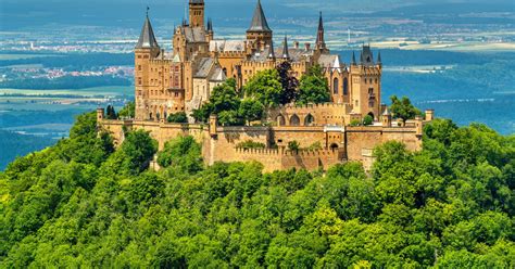 Castelo de Hohenzollern: Excursão 1 Dia saindo de Frankfurt | GetYourGuide