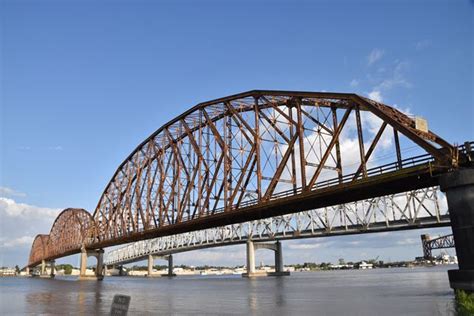 Long-Allen Bridge (Morgan City Bridge) - HistoricBridges.org