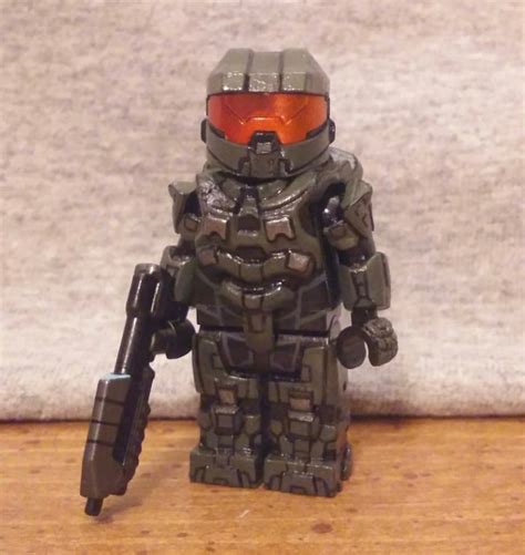 Custom Lego MOC of the Week! Custom lego Halo 4 Master Chief ...