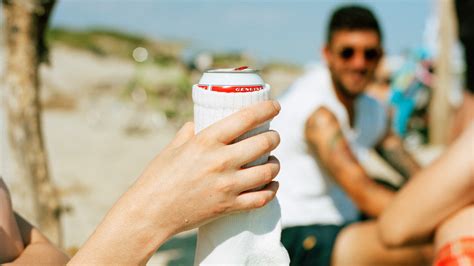 The Best Drinks to Hide in Your Beach Thermos This Summer | GQ