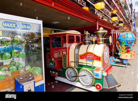 Amusement arcade on Skegness seafront, Lincolnshire, England, UK Stock ...