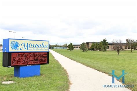 Minooka Intermediate School, Minooka, Illinois - September 2017 ...