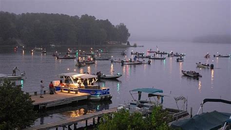 Lake Gaston Americamps - Bracey, VA - RV Parks - RVPoints.com