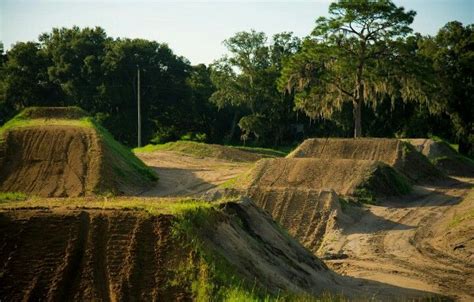 MX TRACK | Dirt bike track, Motocross tracks, Dirt track