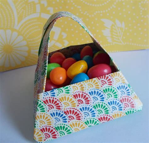 How to Make Origami Paper Baskets for Easter