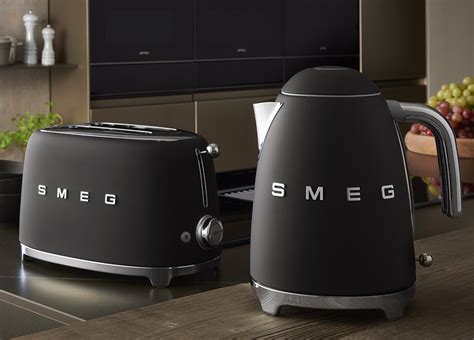 Smeg | Kettles | Toasters | Matte