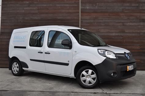 Renault Kangoo Electric Van - EV Experience