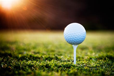 10 Golf Tournament Prize Ideas That are a Hole in One | PaperDirect Blog