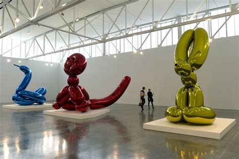 Jeff Koons and His Balloon Dogs | DailyArt Magazine